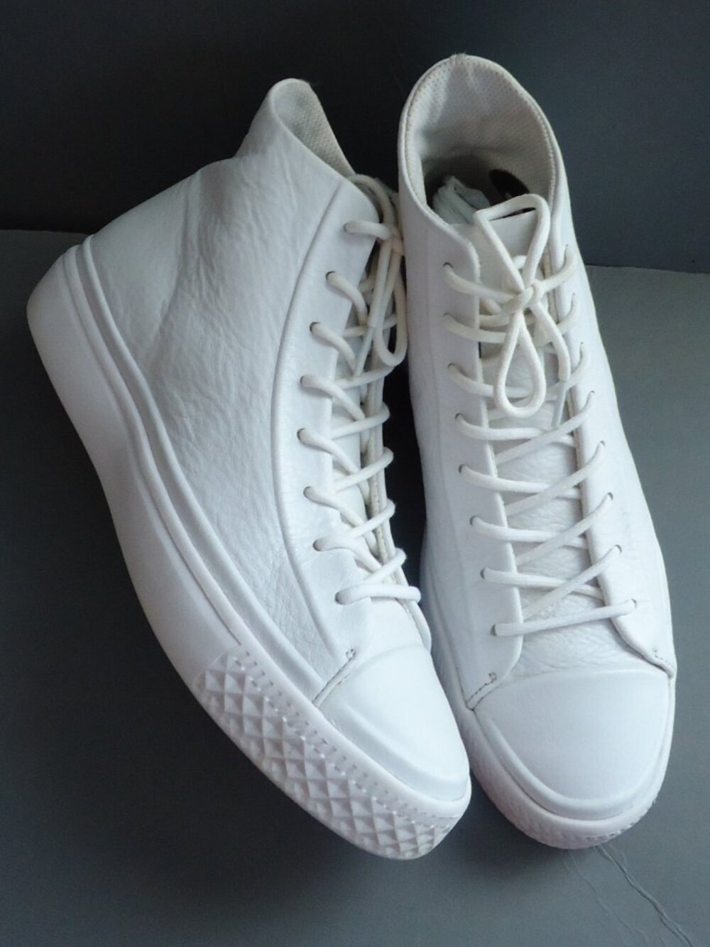 SIZE 11. Converse All Star women's leather high top sneakers shoes.